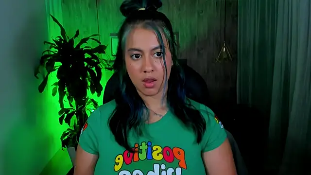 Xisu  online show from January 2025 06:21:01 AM