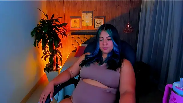 Xisu  online show from January 2025 06:35:01 AM