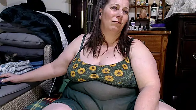 Snapshot of ladyscarlotta chatting on March 2025 09:26:02 PM ladyscarlotta online show from March 2025 09:26:02 PM