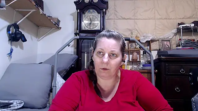 Snapshot of ladyscarlotta chatting on September 2025 03:56:02 PM ladyscarlotta online show from September 2025 03:56:02 PM