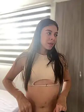 AmmyCollinsW online show from January 2025 08:47:01 PM