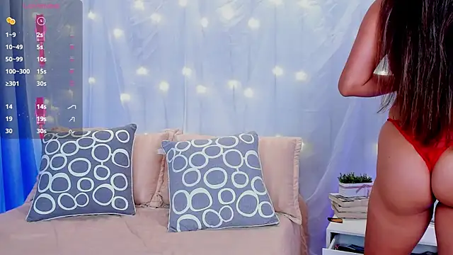 Snapshot of lennabell chatting on March 2025 01:07:02 PM lennabell online show from March 2025 01:07:02 PM