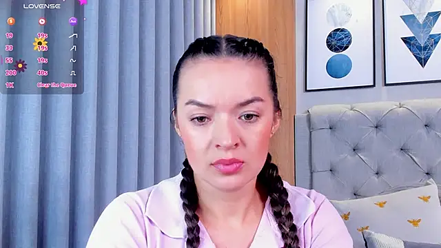 Snapshot of lennabell chatting on September 2025 03:59:01 PM lennabell online show from September 2025 03:59:01 PM