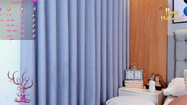 Snapshot of lennabell chatting on October 2025 04:22:01 PM lennabell online show from October 2025 04:22:01 PM