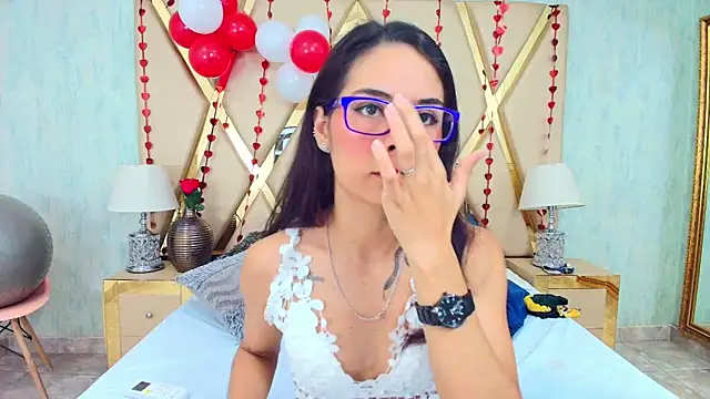 NicoleEsposito online show from February 2025 01:25:02 AM