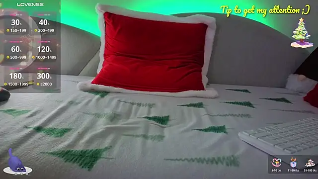 MysticMia online show from December 2025 07:55:01 PM