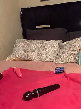 cardibabe online show from February 2025 10:00:02 PM