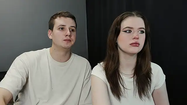 Pinku kitsune online show from March 2025 10:35:02 AM