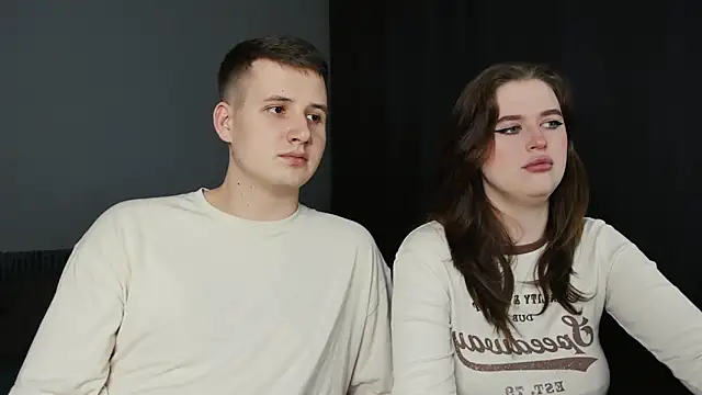 Pinku kitsune online show from March 2025 09:02:02 PM