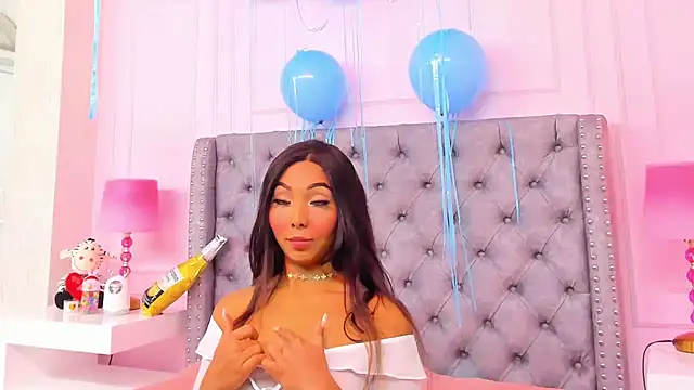 Snapshot of HaileeRoberts chatting on September 2025 01:05:02 PM HaileeRoberts online show from September 2025 01:05:02 PM