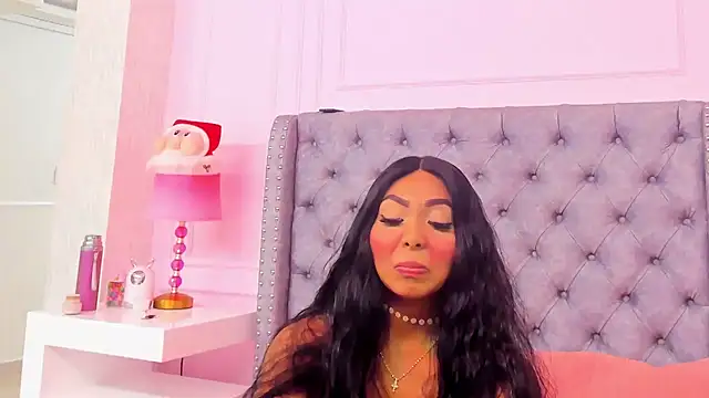 Snapshot of HaileeRoberts chatting on November 2025 12:39:02 PM HaileeRoberts online show from November 2025 12:39:02 PM