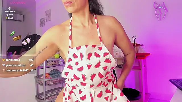 Lia johnsonn online show from February 2025 02:24:01 PM