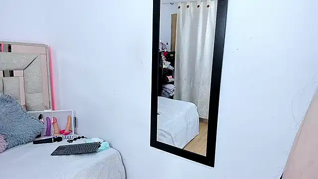 melody bonnet online show from March 2026 04:44:02 PM