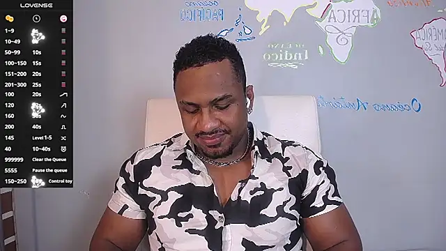 Snapshot of JhonBlacke chatting on February 2025 08:14:02 PM JhonBlacke online show from February 2025 08:14:02 PM