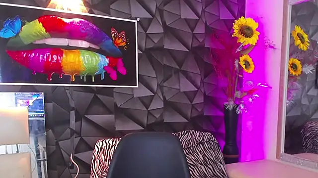 Snapshot of Demitryo chatting on February 2025 03:55:02 AM Demitryo online show from February 2025 03:55:02 AM