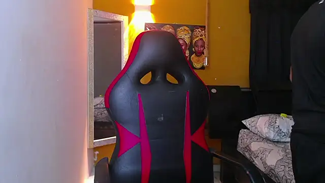 Snapshot of Demitryo chatting on February 2025 03:04:02 AM Demitryo online show from February 2025 03:04:02 AM