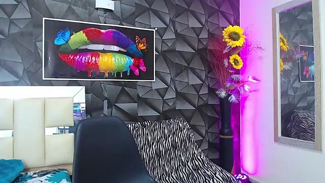 Snapshot of Demitryo chatting on March 2025 03:40:01 AM Demitryo online show from March 2025 03:40:01 AM