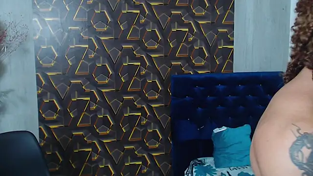 Snapshot of Demitryo chatting on March 2025 06:33:02 AM Demitryo online show from March 2025 06:33:02 AM