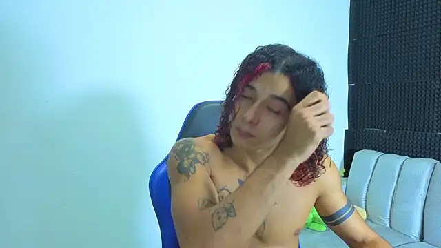 Snapshot of Demitryo chatting on September 2025 03:27:02 AM Demitryo online show from September 2025 03:27:02 AM