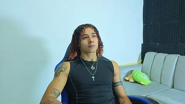 Snapshot of Demitryo chatting on September 2025 03:30:02 AM Demitryo online show from September 2025 03:30:02 AM