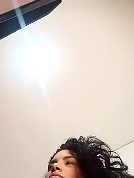 lolaa staars online show from January 2025 12:38:02 AM