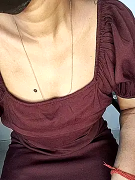 Snapshot of Ms_Neera chatting on February 2025 09:50:02 AM Ms Neera online show from February 2025 09:50:02 AM