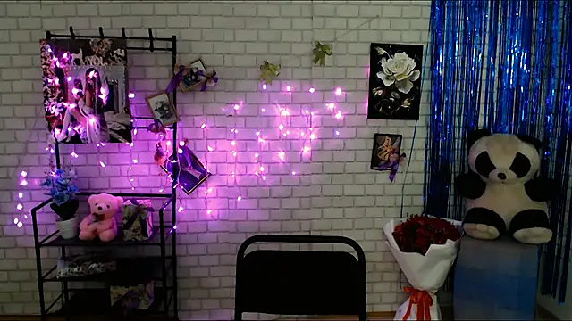 Darina M  online show from January 2025 09:04:01 AM