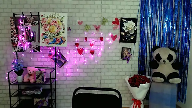 Darina M  online show from March 2025 08:45:01 AM