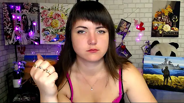 Darina M  online show from September 2025 04:38:02 AM