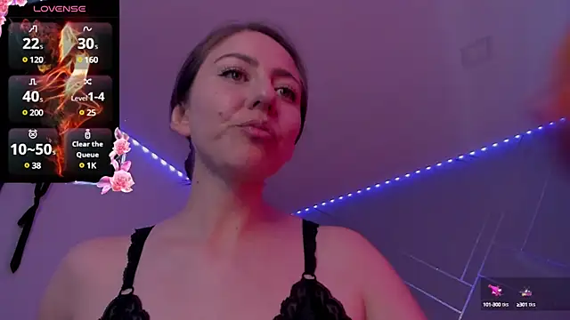 Ich Bin Julia online show from January 2025 04:48:01 PM