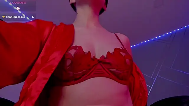 Ich Bin Julia online show from February 2025 06:40:02 PM