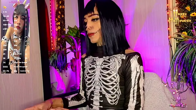 Snapshot of Micaela_Rangel chatting on October 2025 02:12:02 AM Micaela Rangel online show from October 2025 02:12:02 AM