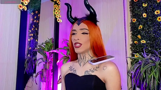 Snapshot of Micaela_Rangel chatting on October 2025 01:44:01 AM Micaela Rangel online show from October 2025 01:44:01 AM