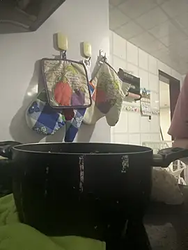 Freya Artemisa online show from April 2026 09:01:01 PM