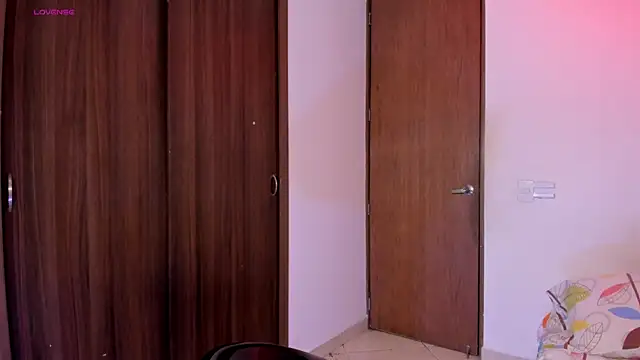 Apriilpeach  online show from February 2026 05:10:02 PM