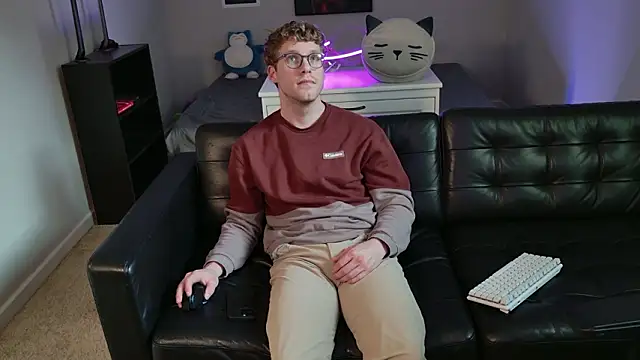 BlueEyedTallGuy94 online show from January 2026 11:08:01 PM