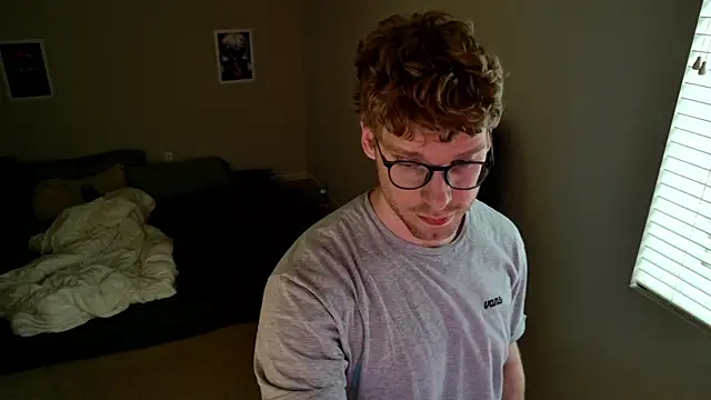 BlueEyedTallGuy94 online show from July 2026 03:09:01 AM