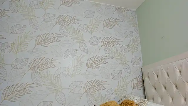 TianaReedd online show from February 2025 12:23:02 PM