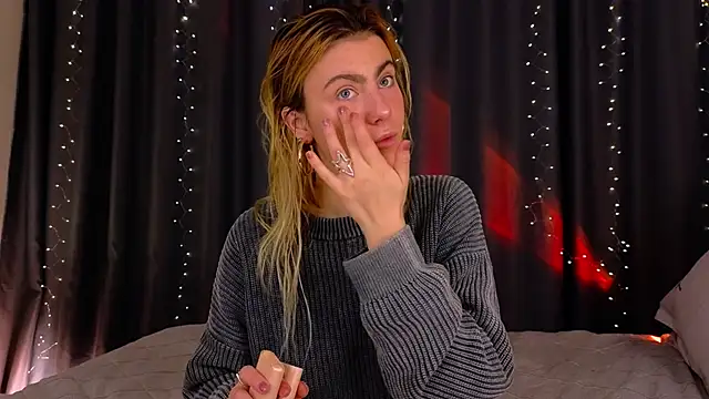 tomorrows day online show from April 2026 09:42:02 PM