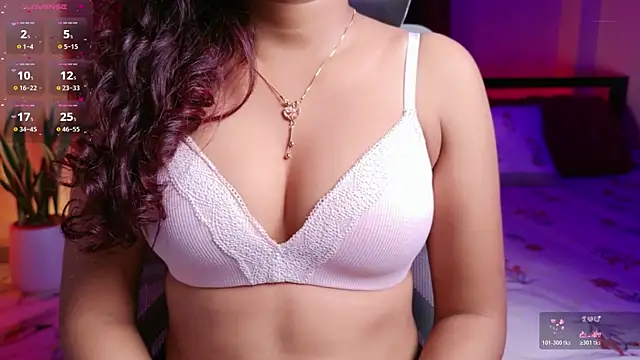 Snapshot of Hot_chocolate__ chatting on July 2026 06:36:02 PM Hot chocolate online show from July 2026 06:36:02 PM