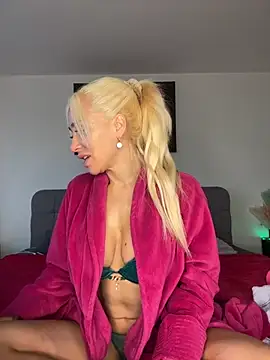 LunaSky Official online show from November 2025 08:04:01 AM