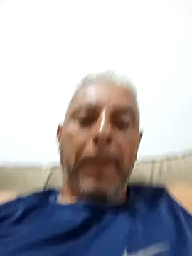 Snapshot of gordonunes chatting on May 2026 11:21:01 PM gordonunes online show from May 2026 11:21:01 PM