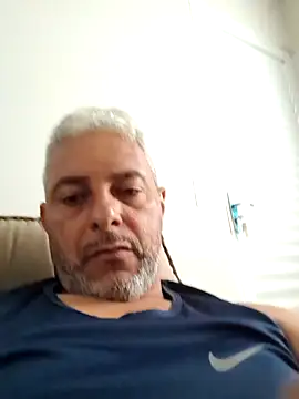 Snapshot of gordonunes chatting on May 2026 12:55:02 PM gordonunes online show from May 2026 12:55:02 PM