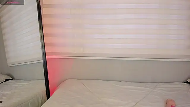 Catyloves online show from September 2025 09:07:02 PM