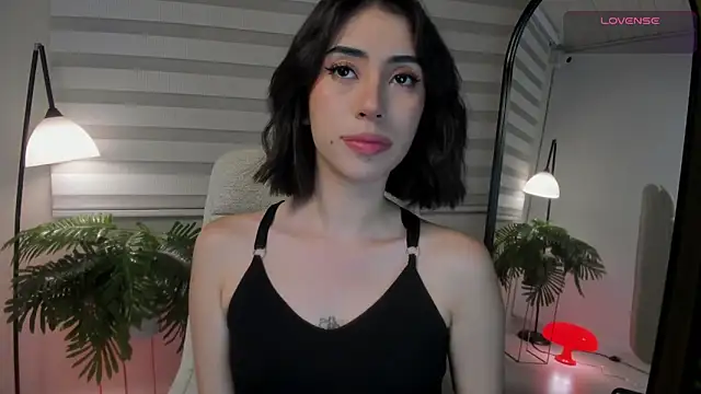 Catyloves online show from March 2026 10:58:02 PM