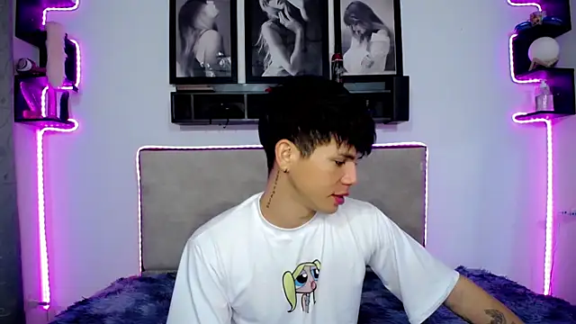 Tayson Rivers online show from December 2024 11:14:01 PM