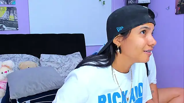 sara mendez2 online show from January 2025 05:24:01 AM