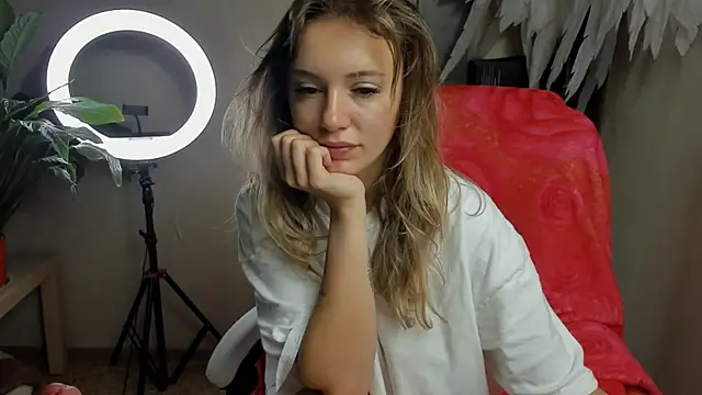 foxy blond online show from September 2025 12:14:01 AM