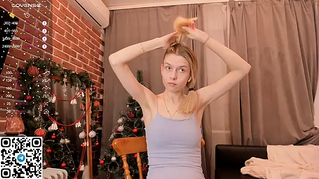 Snapshot of tyty_piupiu chatting on January 2025 05:41:01 PM tyty piupiu online show from January 2025 05:41:01 PM