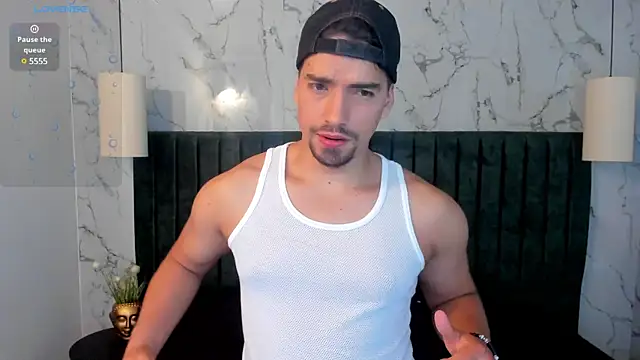 Snapshot of Ian_Daviz chatting on January 2025 10:49:02 PM Ian Daviz online show from January 2025 10:49:02 PM